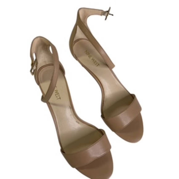 NWOT Nine West Ankle Buckle Leisa Kitten 2" Heel Tan Sandal Size 7.5M - Picture 3 of 6